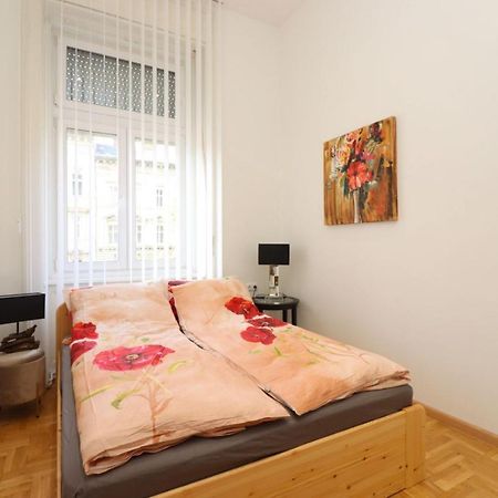 Ferienwohnung Ziti Citi Budapest Exterior foto