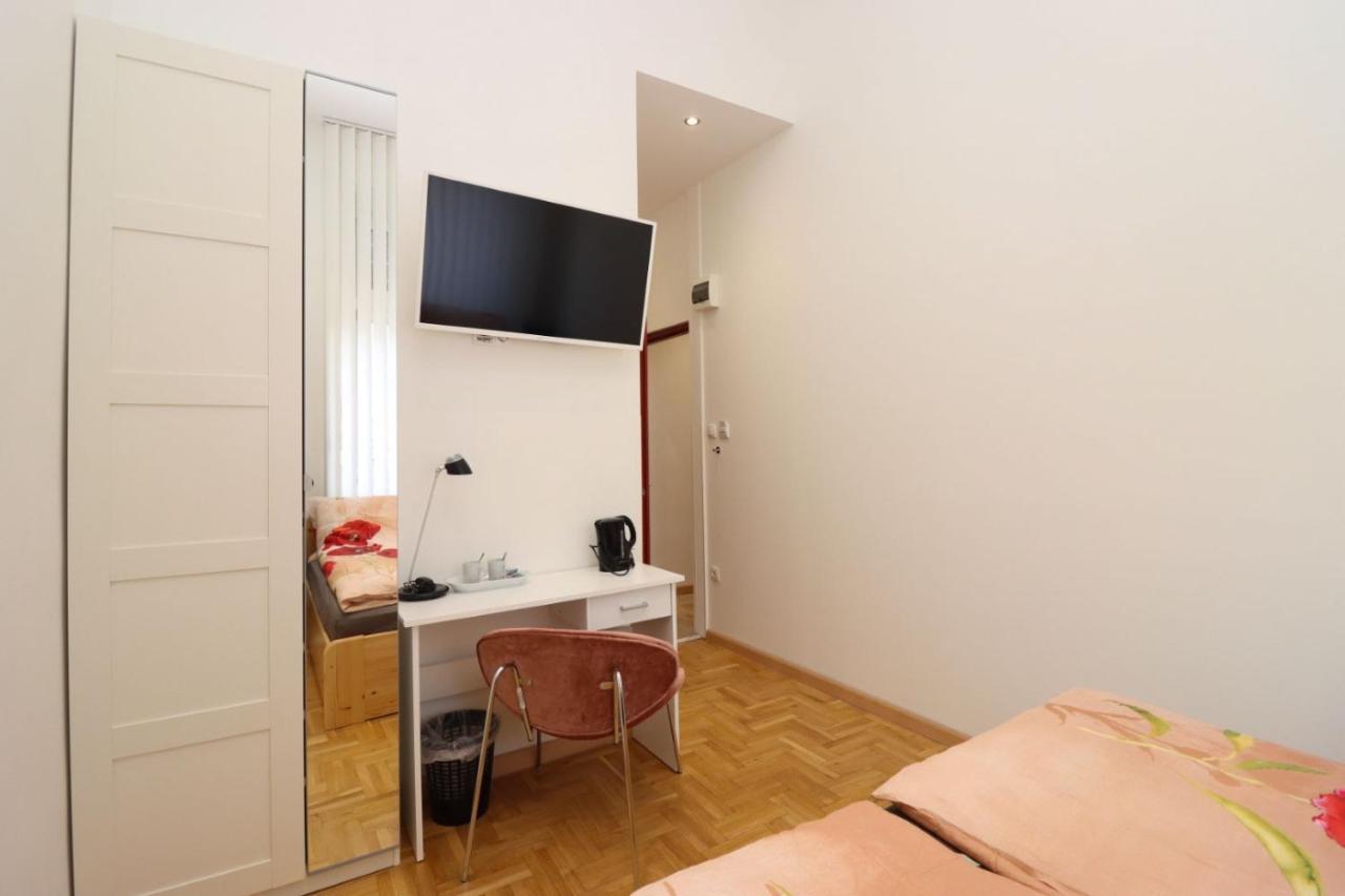 Ferienwohnung Ziti Citi Budapest Exterior foto